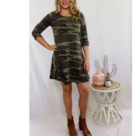Others Follow Camouflage Dress - Picture 1 of 8